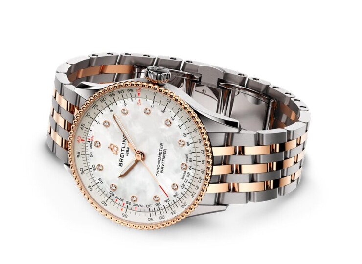 BREITLING ナビタイマー オートマチック 36 マザーオブパール文字盤 ステンレススティール & 18Kレッドゴールド U17327211A1U1