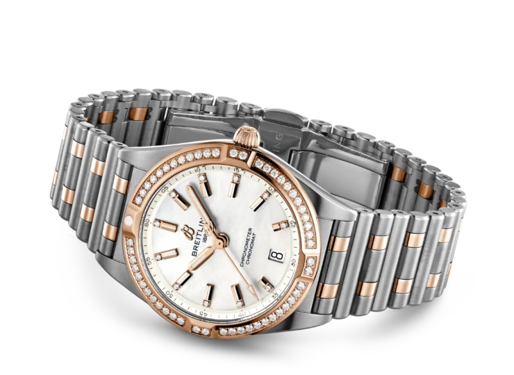 BREITLING クロノマット 32 マザーオブパール文字盤 ステンレススティール & 18Kレッドゴールド(装飾付き) U77310591A2U1