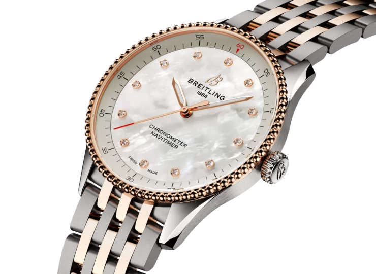BREITLING ナビタイマー 32 マザーオブパール文字盤 ステンレススティール & 18Kレッドゴールド U77320E61A1U1