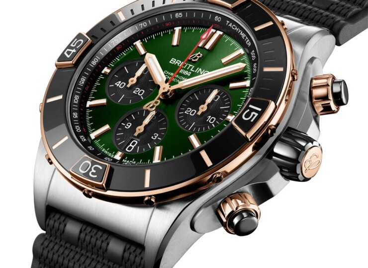 BREITLING スーパー クロノマット B01 44 グリーン文字盤 ステンレススティール & 18Kレッドゴールド UB0136251L1S1