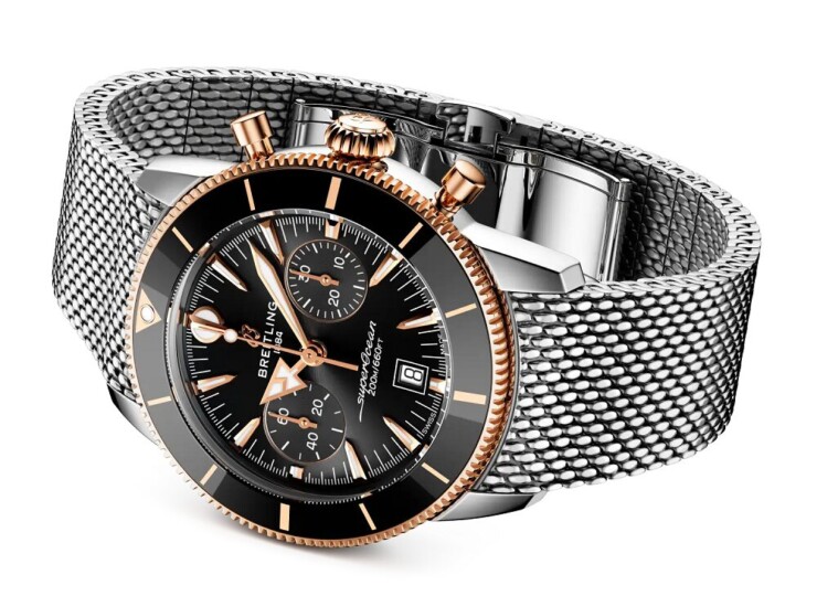 BREITLING スーパーオーシャン ヘリテージ B01 クロノグラフ 42 ブラック文字盤 UB0156H11B1A1