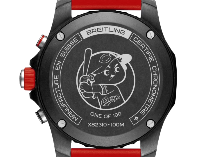 BREITLING エンデュランス プロ 44 広島東洋カープ カープ坊や リミテッド ブラック文字盤 X823101E1B1S1
