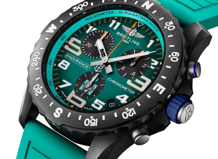 BREITLING エンデュランス プロ IRONMAN® 70.3 ワールドチャンピオンシップ ブルー文字盤 X823101K1C1S1