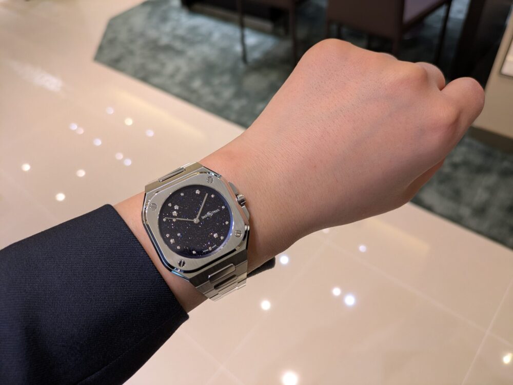 ベル&ロス BR-05 36mm Blue Diamond Eagle 着用写真