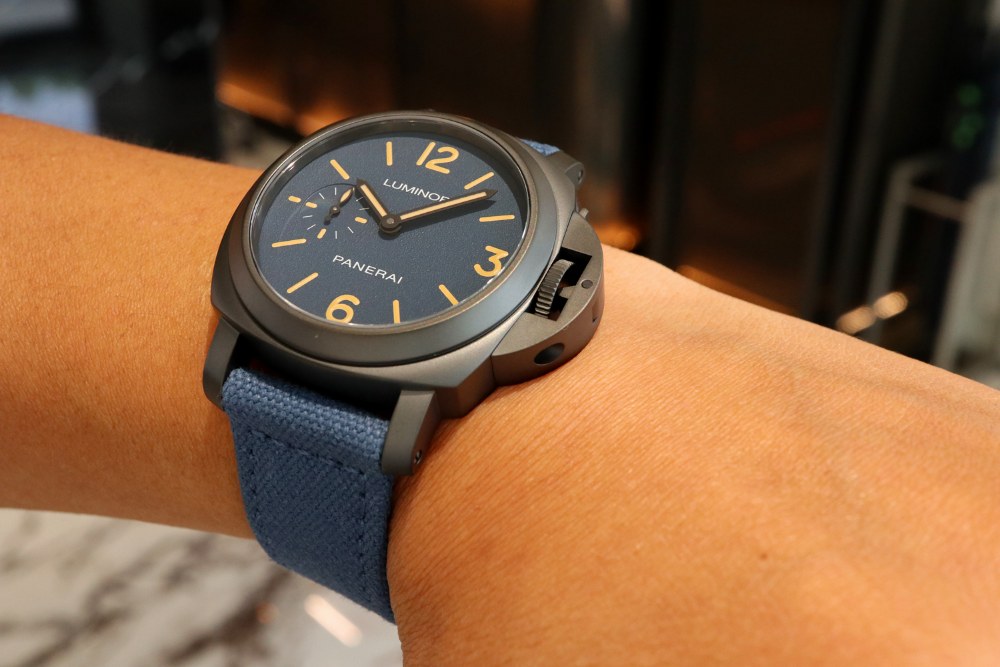 パネライ ルミノール42mm PAM01714 着用写真