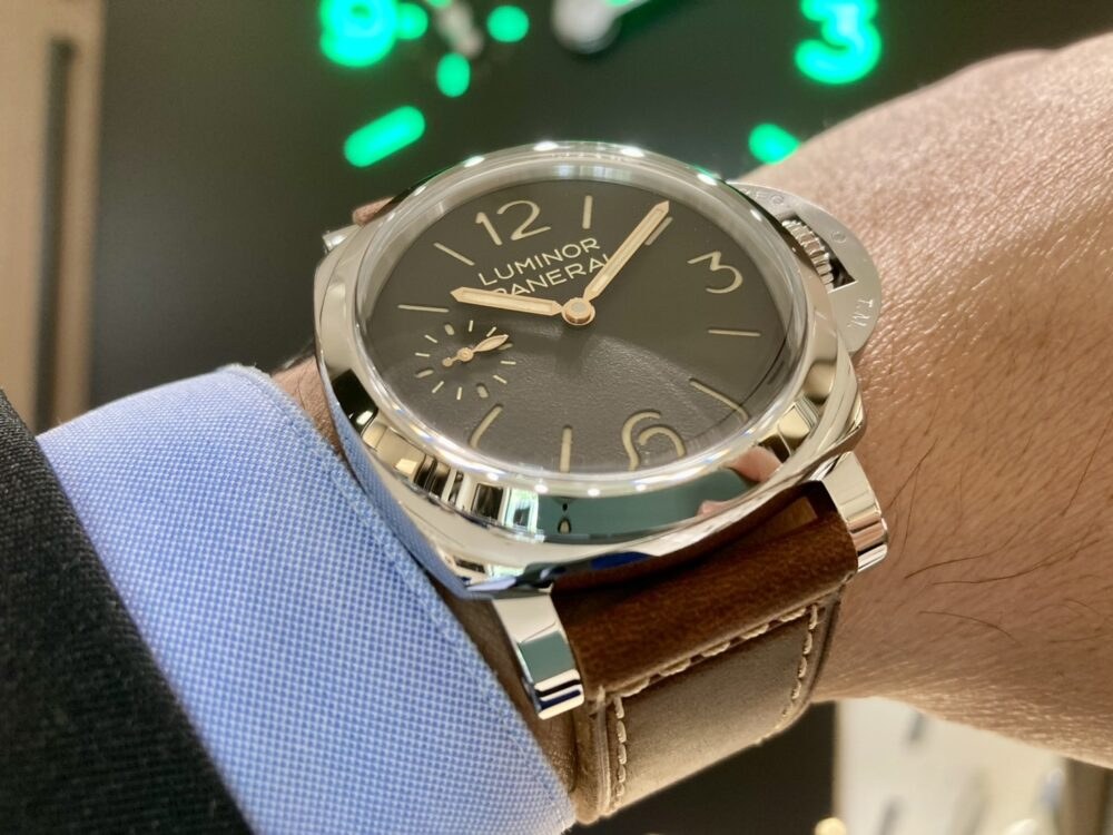 パネライ ルミノール PAM01731 着用写真